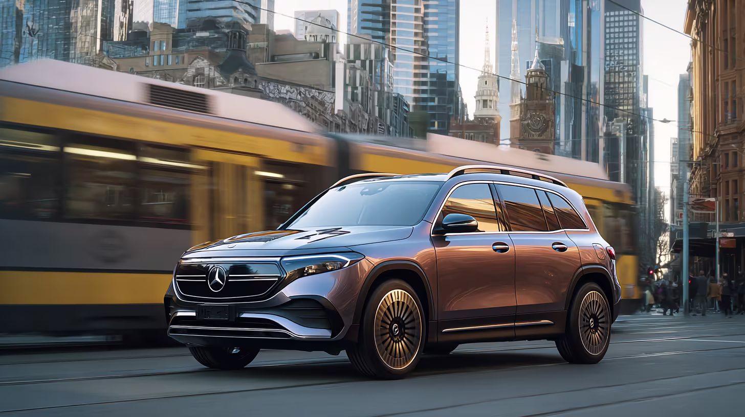 MERCEDES BENZ EQB 250+ Night Edition